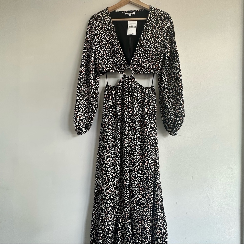 NWT Cutout Leopard Maxi Dress Print Long Sleeves size S